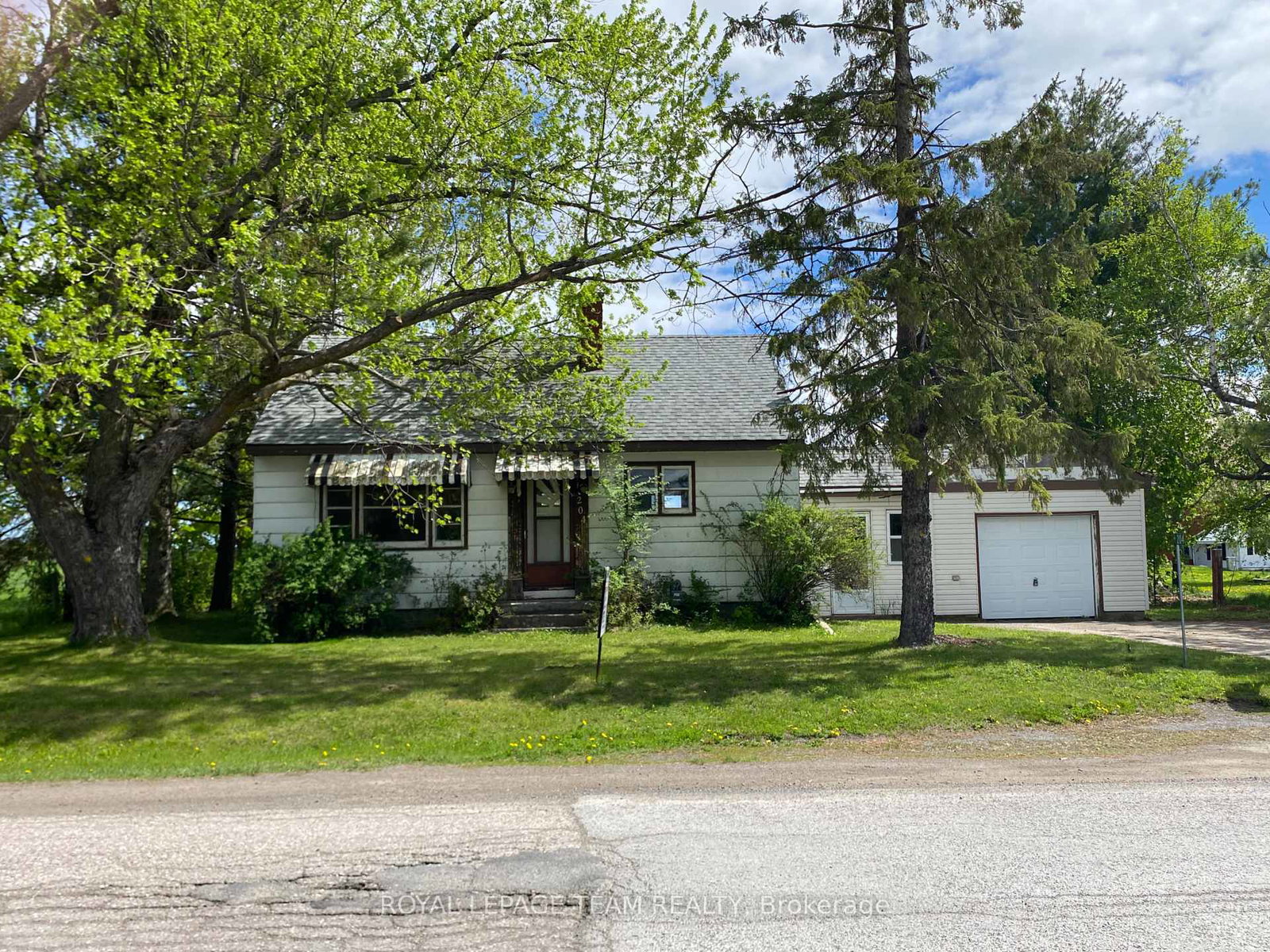 204-baskin-drive-e-arnprior-ontario-x12981634