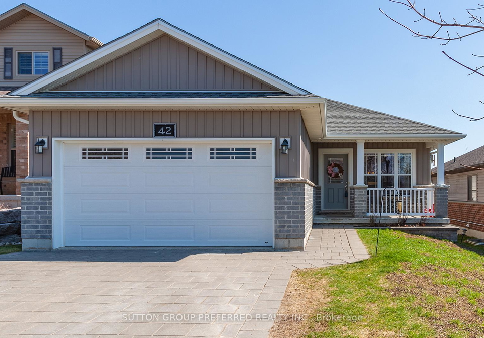 42-leesboro-trail-thames-centre-ontario-x12981674