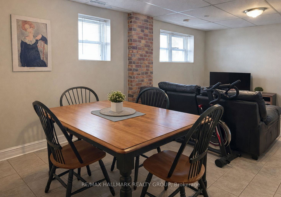 86-gilchrist-avenue-ottawa-ontario-x12981772
