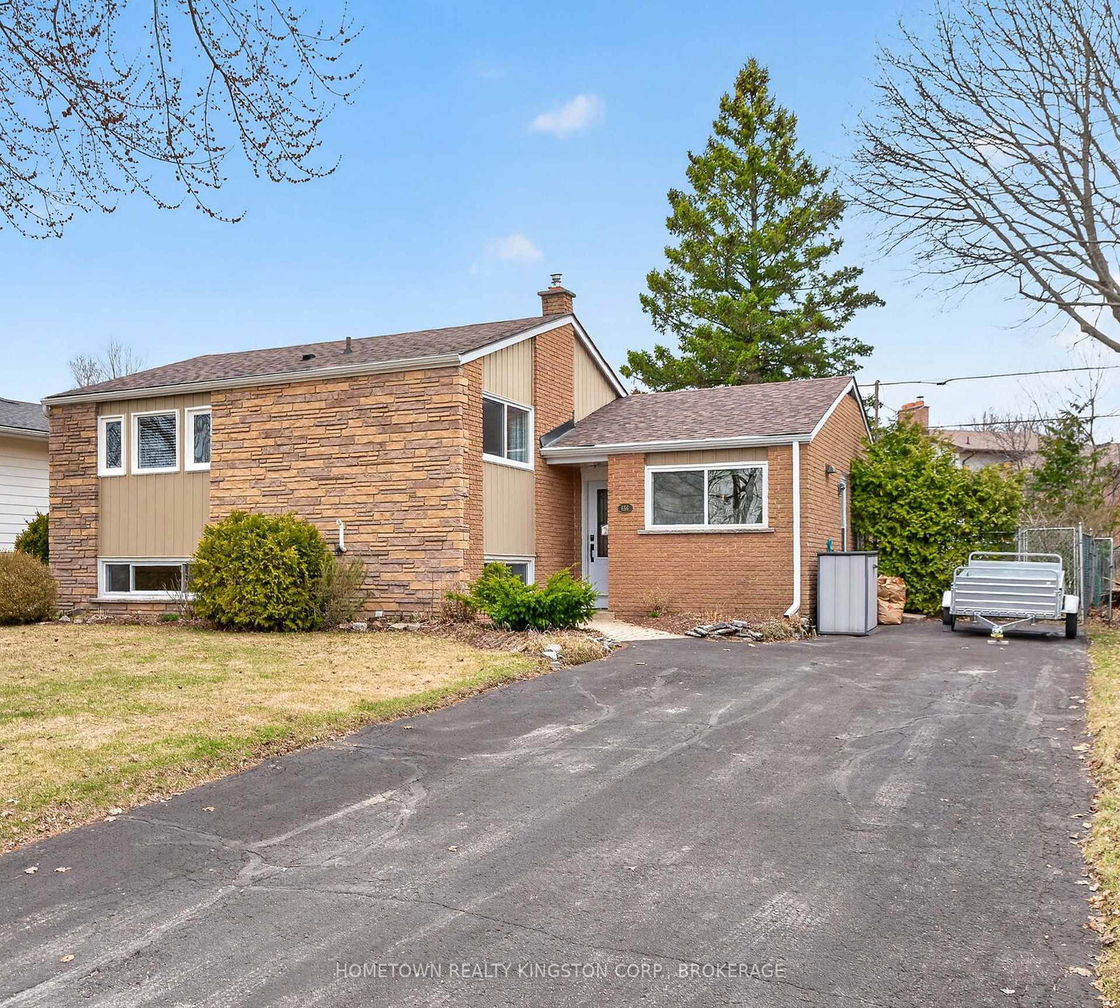 656-carnaby-street-kingston-ontario-x12981836