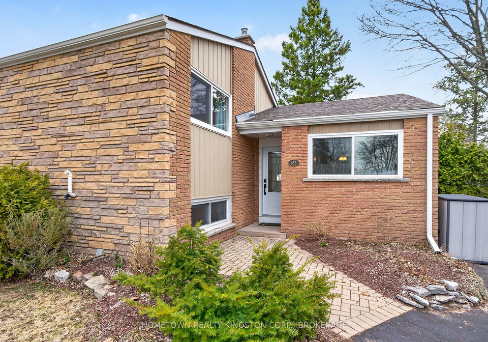 656-carnaby-street-kingston-ontario-x12981836