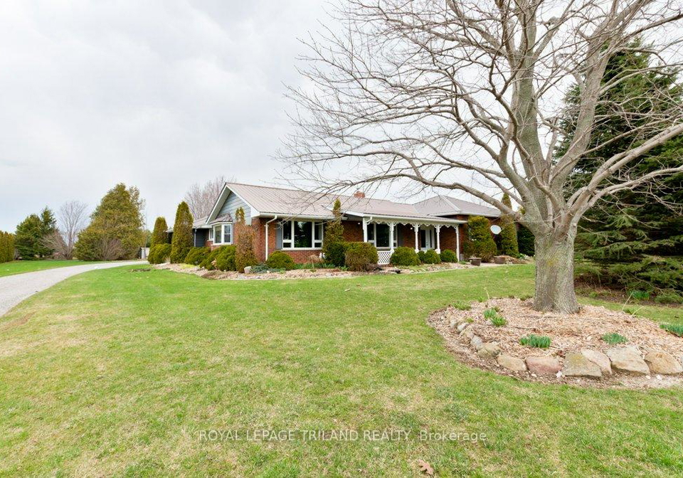 51218-nova-scotia-line-malahide-ontario-x12981868