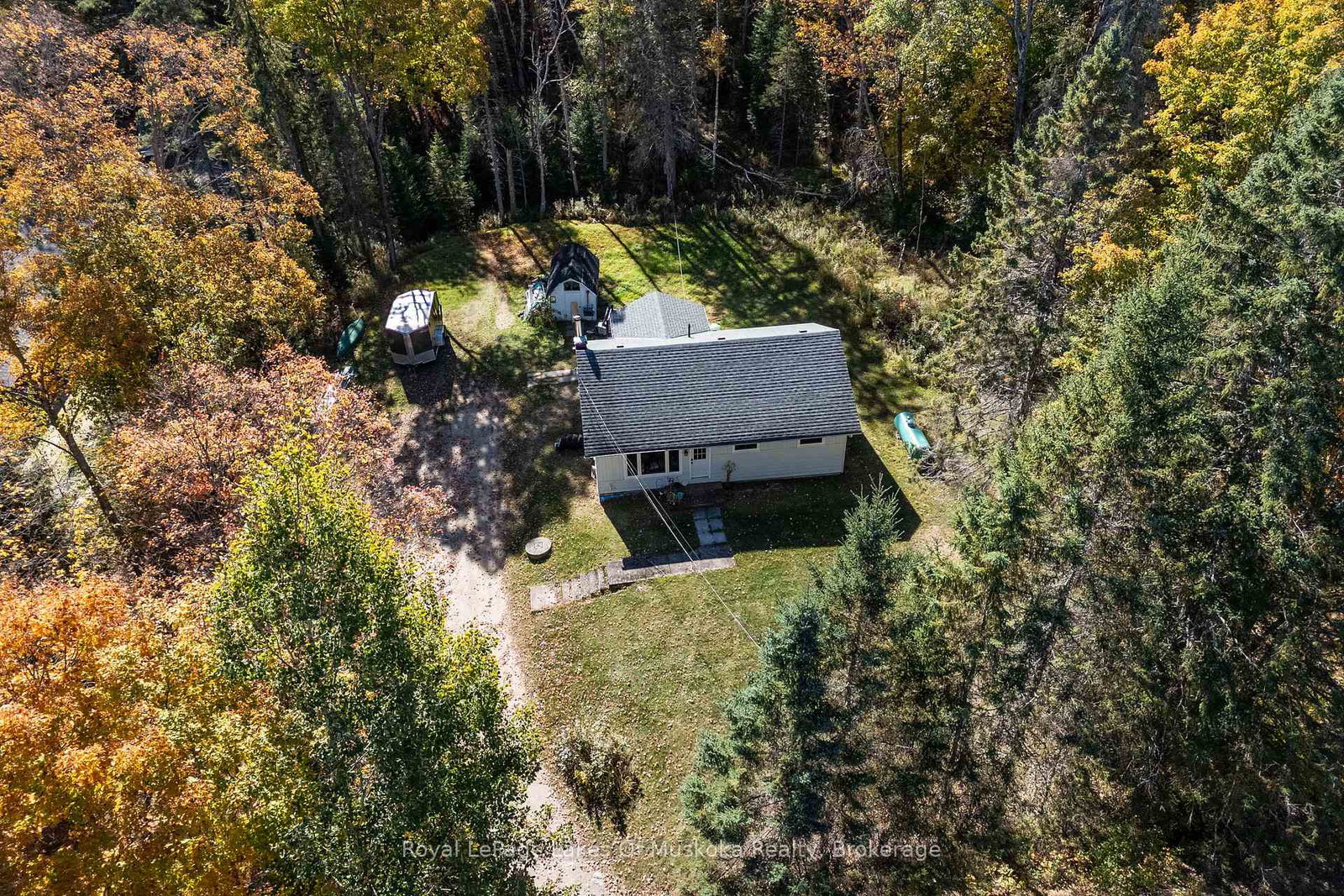 265-chub-lake-road-huntsville-ontario-x12981874
