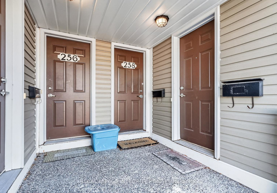 258-chapman-mills-drive-ottawa-ontario-x12982022