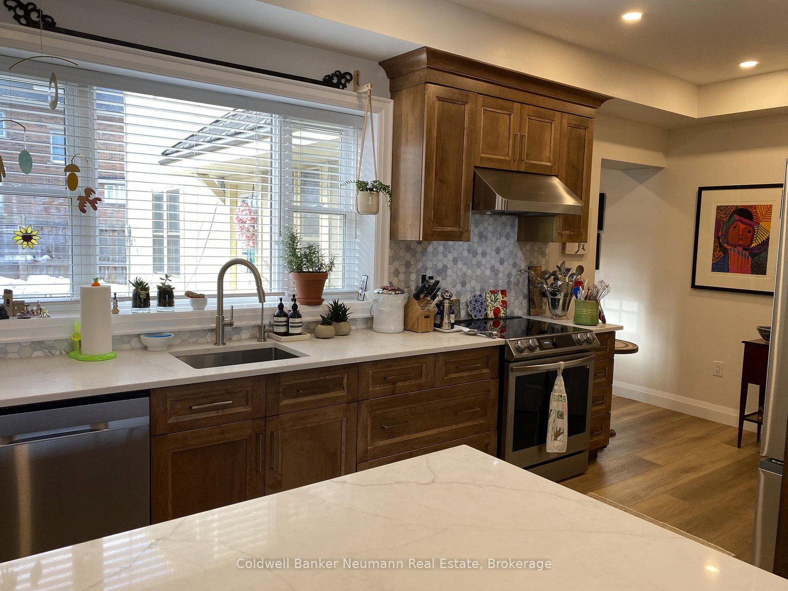 194-norfolk-street-guelph-ontario-x12982054