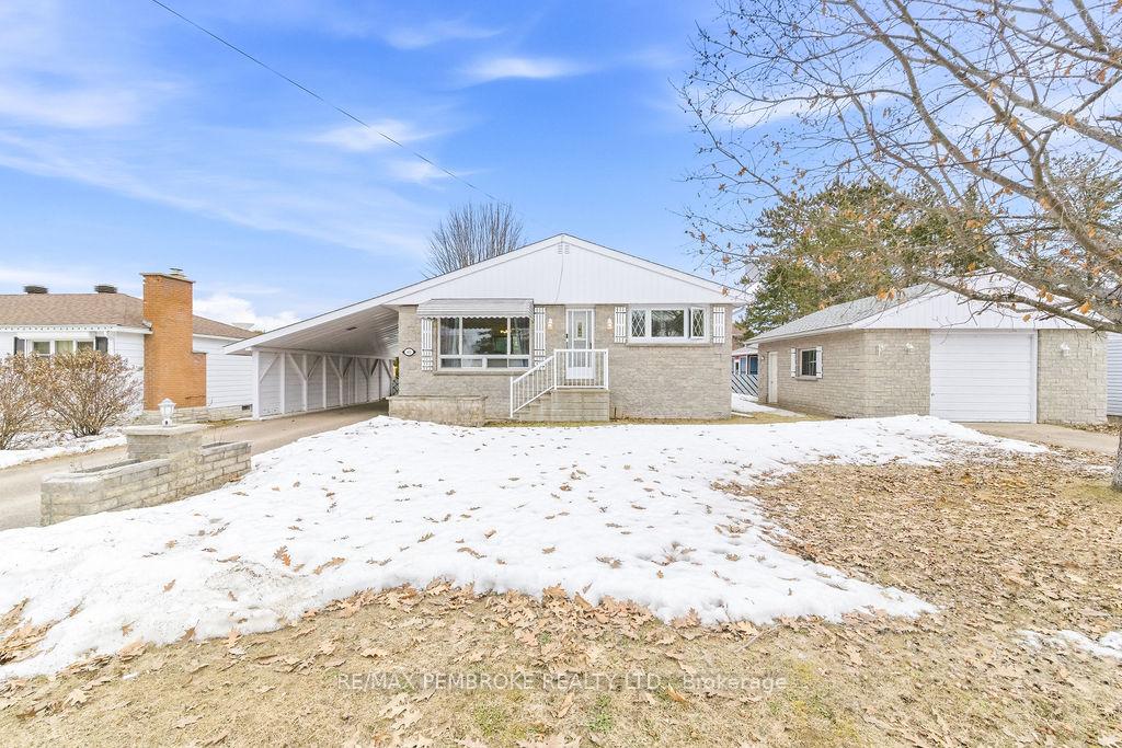 61-church-street-laurentian-hills-ontario-x12982258