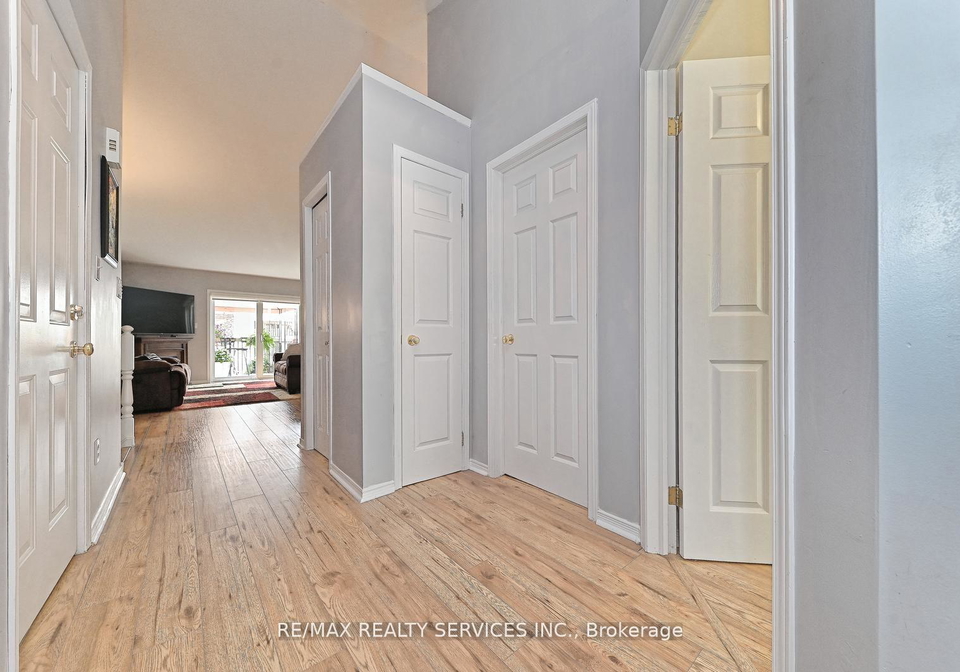 1077-hamilton-road-london-east-ontario-x12982338