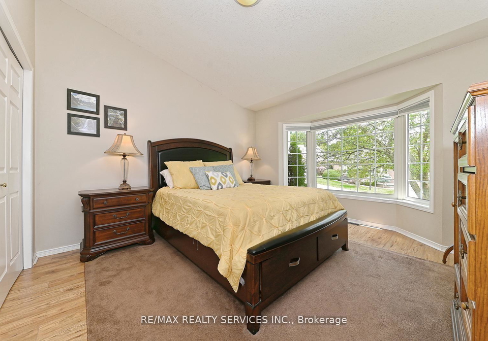 1077-hamilton-road-london-east-ontario-x12982338