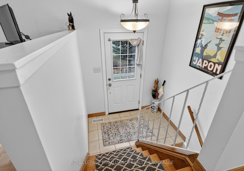 810-camberley-crescent-kingston-ontario-x12982342