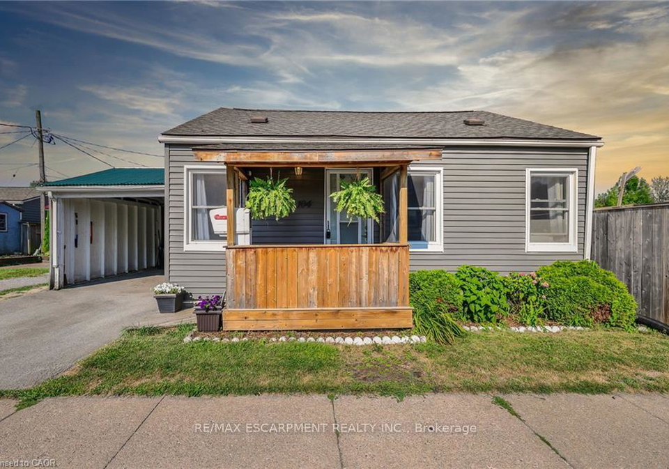 104-southworth-street-welland-ontario-x12982372