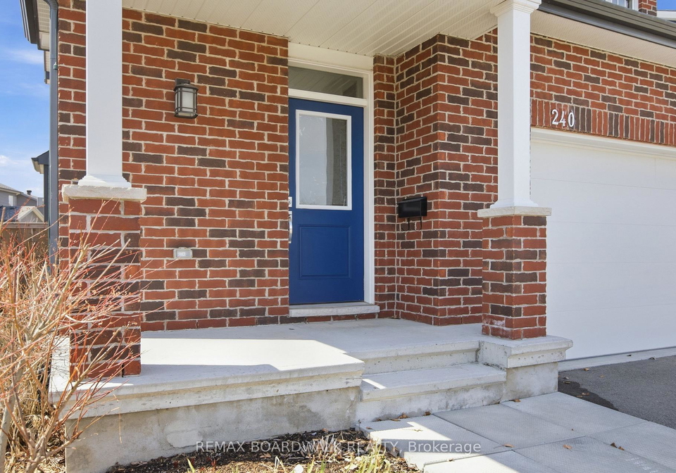 240-boyd-street-carleton-place-ontario-x12982396
