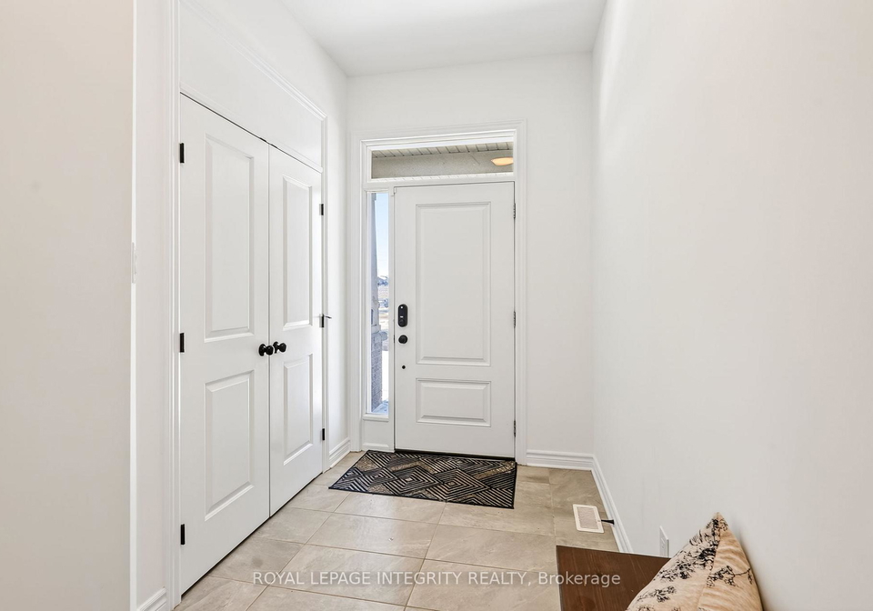 112-jardiniere-street-ottawa-ontario-x12982422