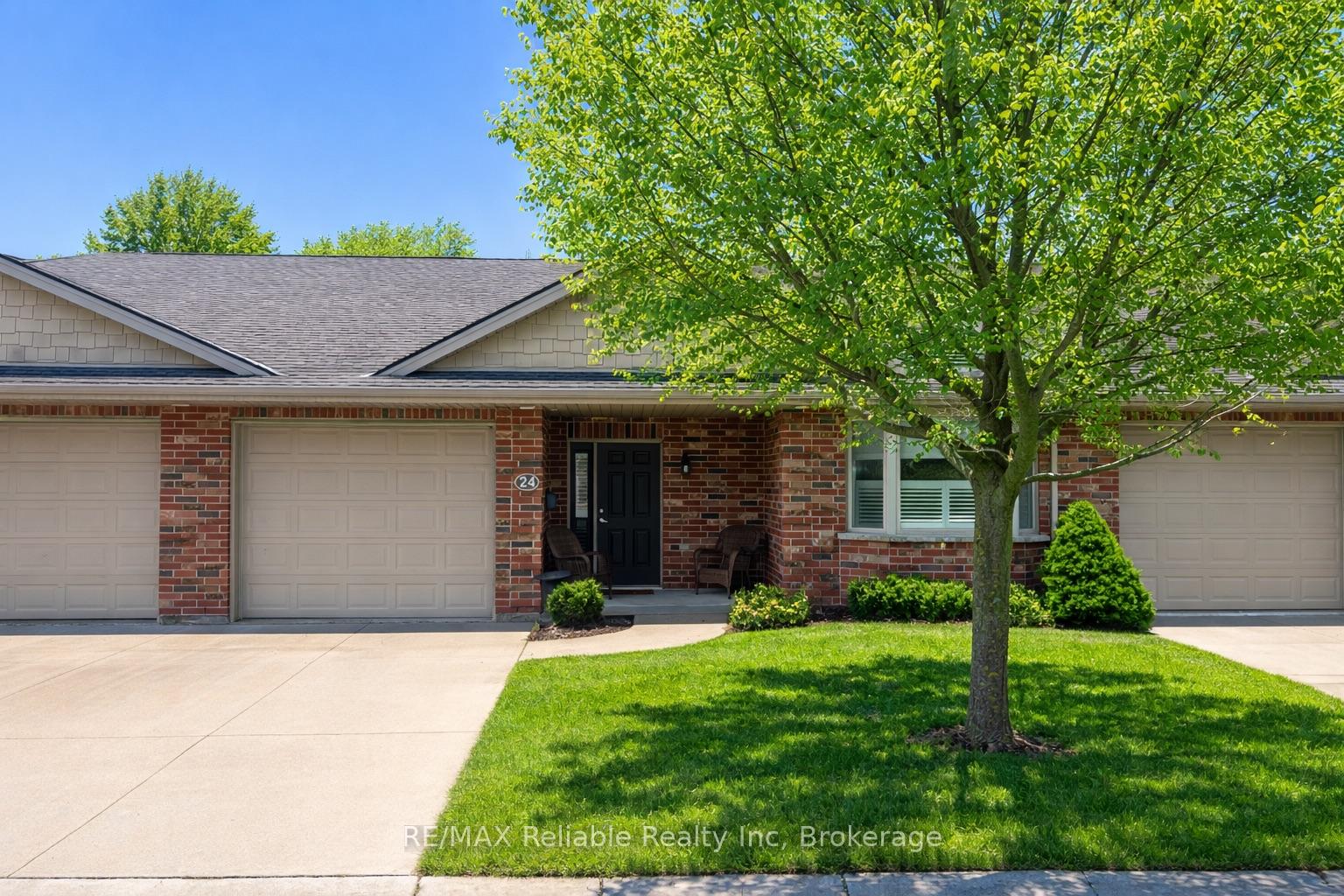 24-bayfield-mews-lane-bluewater-ontario-x12982538