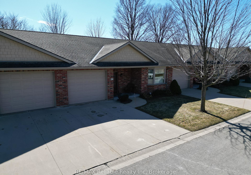 24-bayfield-mews-lane-bluewater-ontario-x12982538
