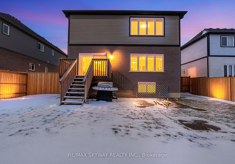27-monarch-street-welland-ontario-x12982546