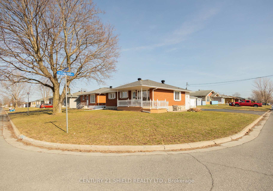 247-15th-st-w-street-cornwall-ontario-x12982618