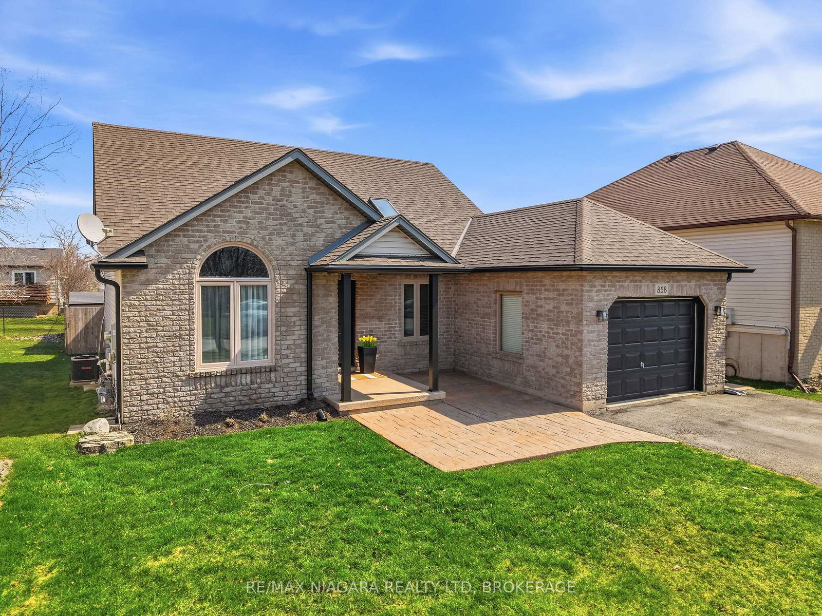 858-canada-drive-fort-erie-ontario-x12982630