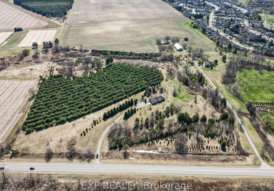 8371-hickory-drive-w-strathroy-caradoc-ontario-x12982872