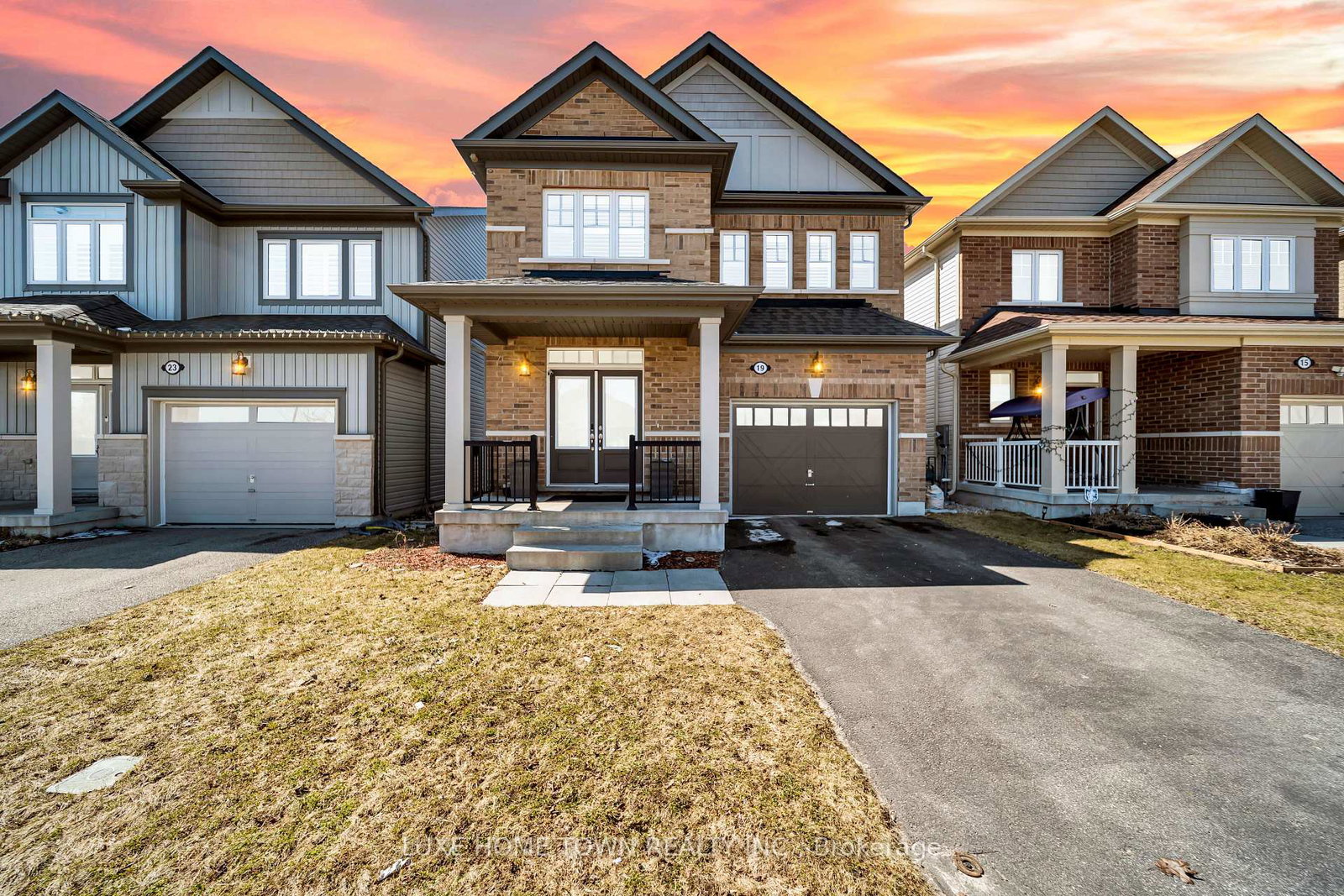 19-findlay-way-centre-wellington-ontario-x12982998