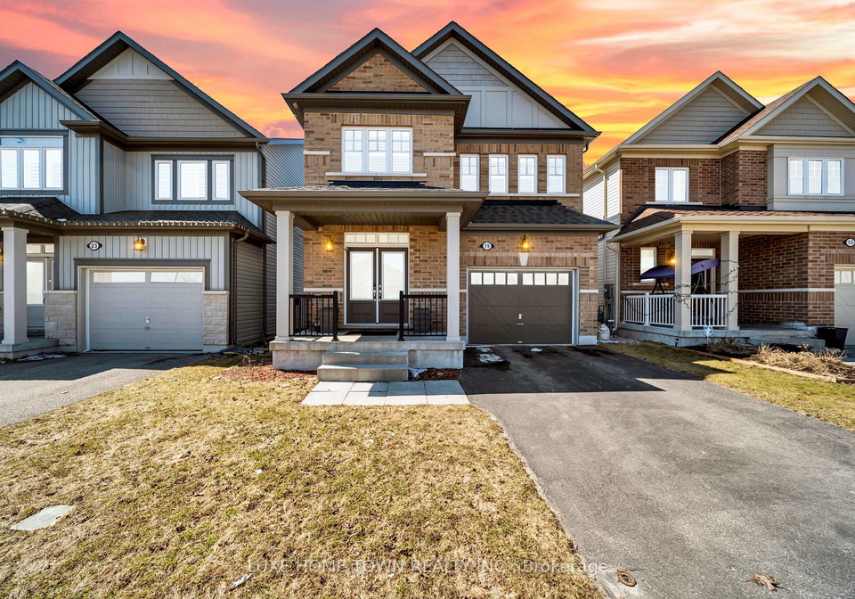 19-findlay-way-centre-wellington-ontario-x12982998