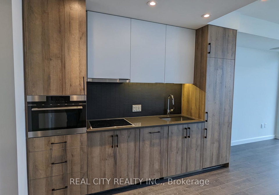 741-king-street-west-kitchener-ontario-x12983072