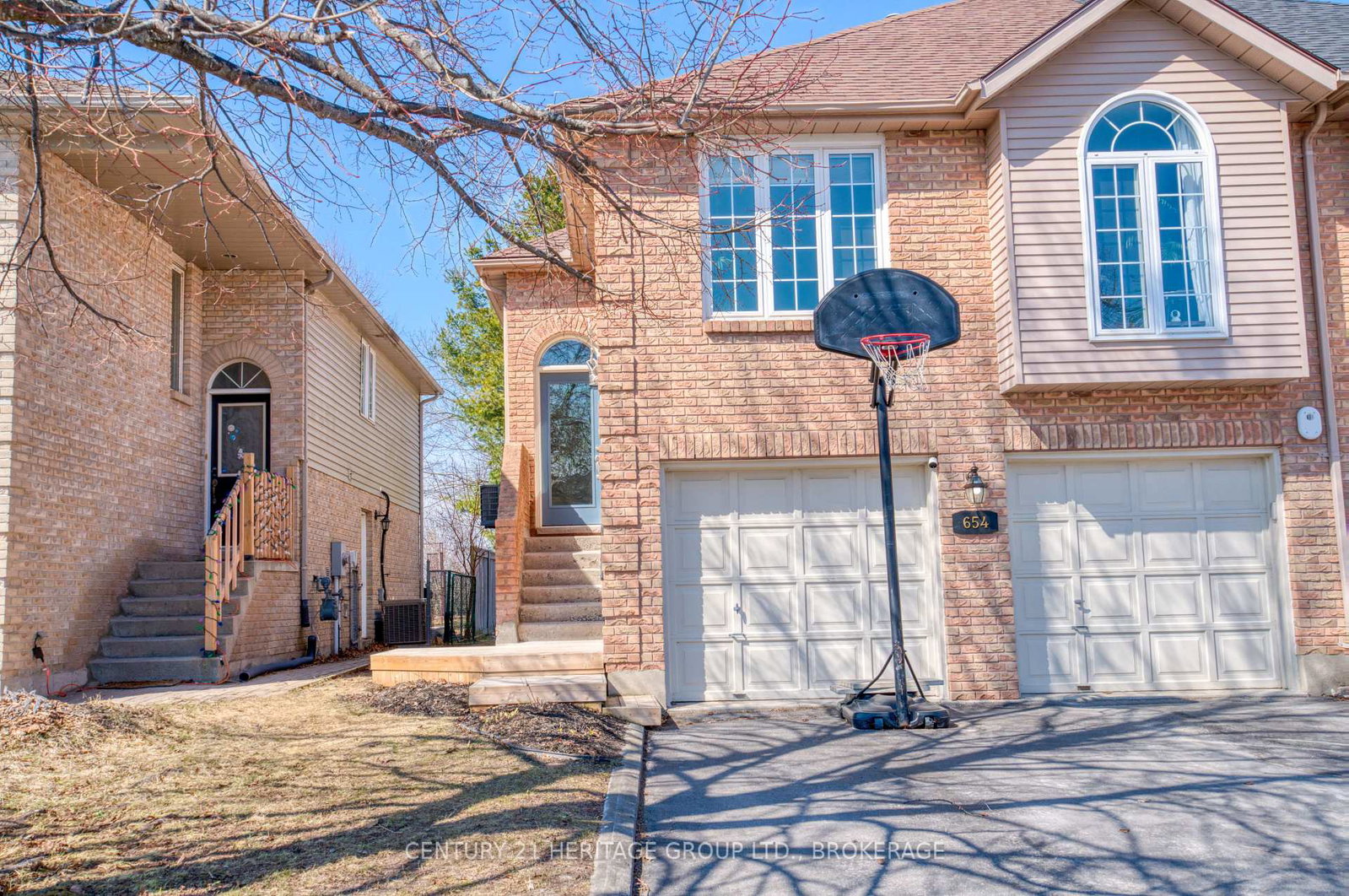 654-barnsley-crescent-kingston-ontario-x12983144