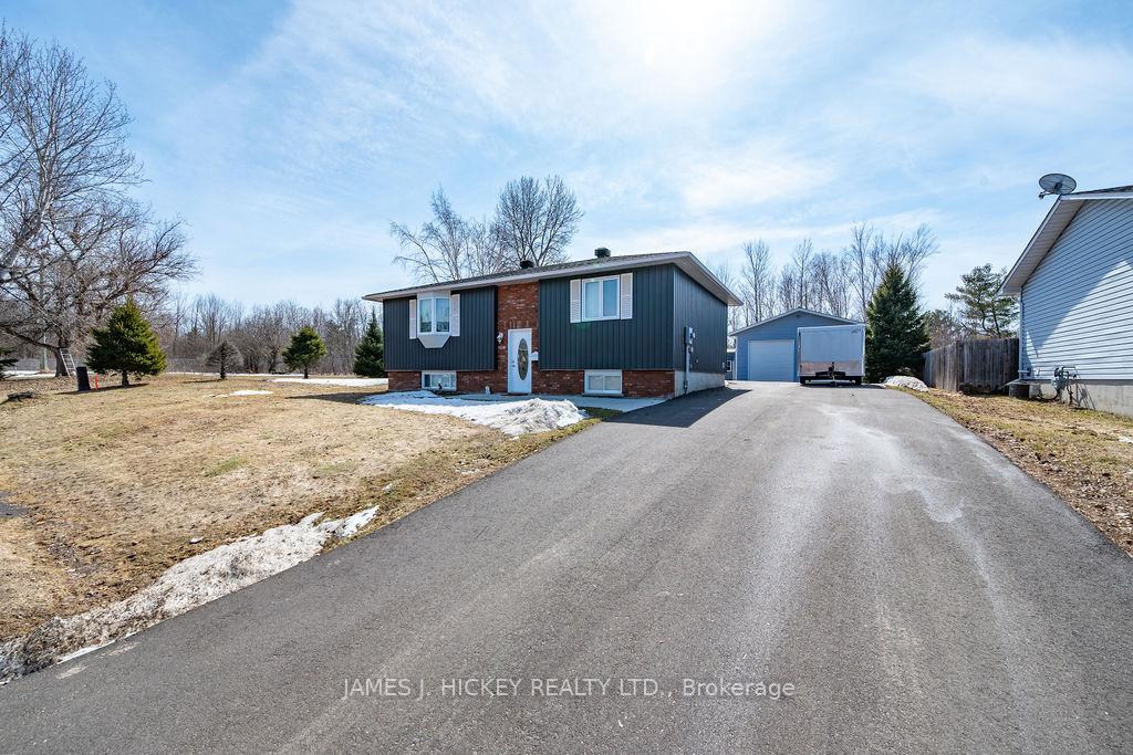 1108-boundary-road-pembroke-ontario-x12983232