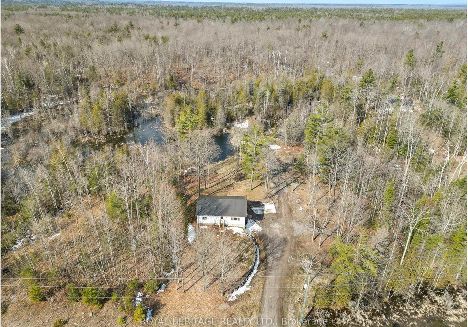 1702-county-road-40-douro-dummer-ontario-x12983320