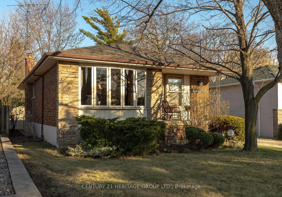 98-cameo-avenue-hamilton-ontario-x12983406