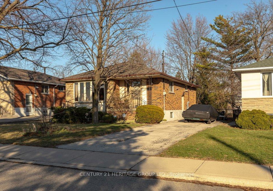 98-cameo-avenue-hamilton-ontario-x12983406
