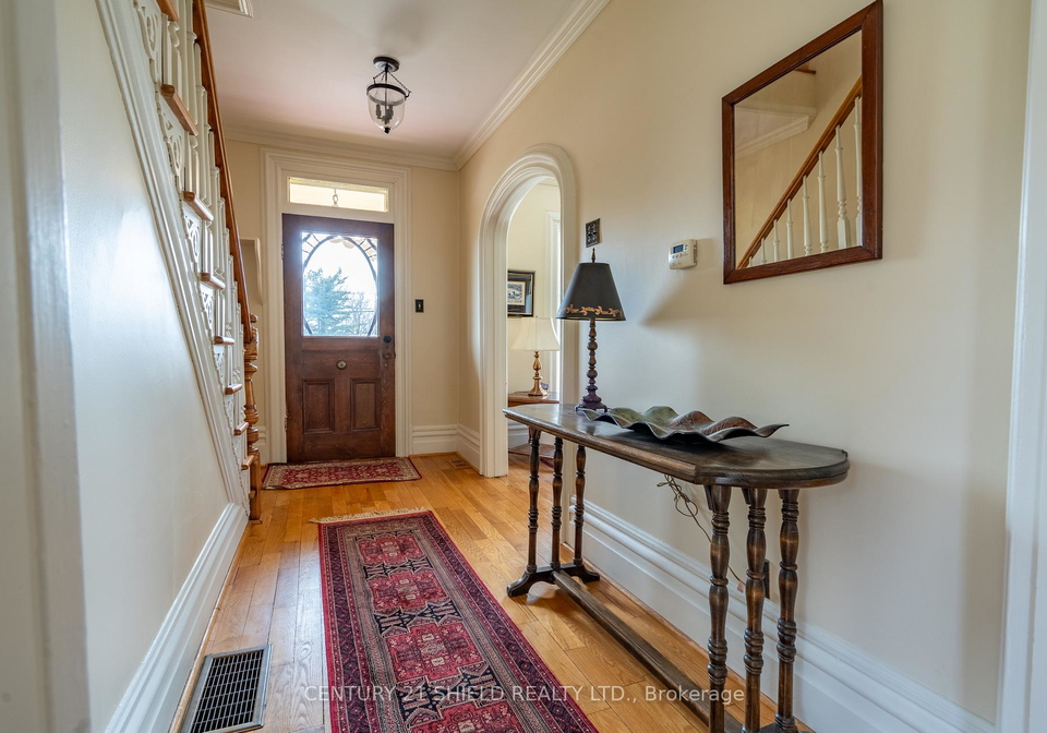 19143-county-road-2-south-glengarry-ontario-x12983856