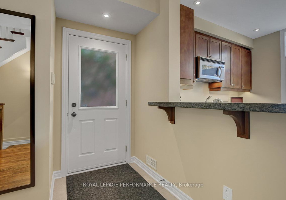 318-iona-street-ottawa-ontario-x12983874