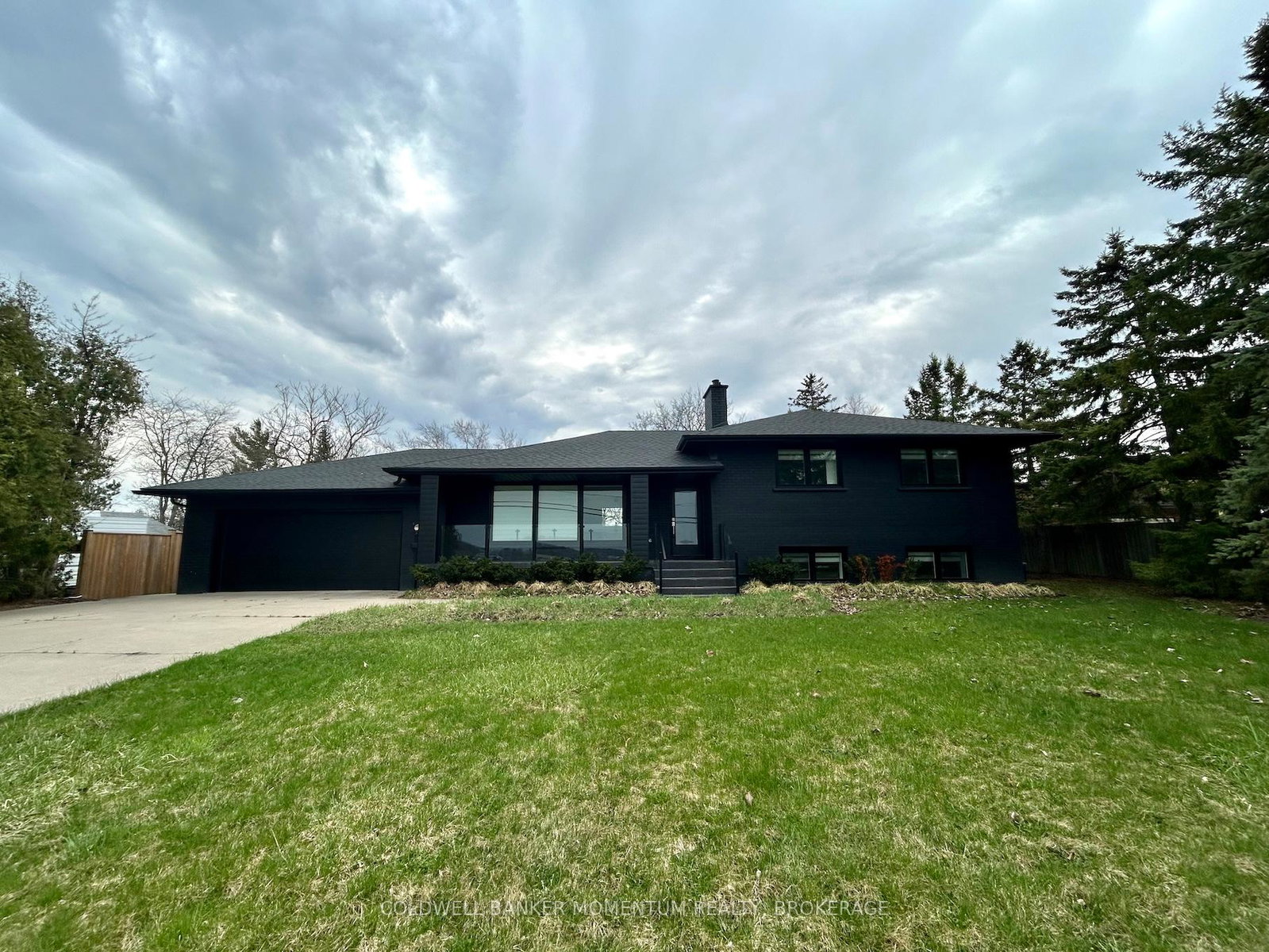 413-queenston-road-niagara-on-the-lake-ontario-x12983902