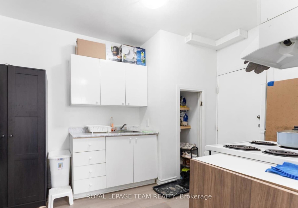 4-eccles-street-ottawa-ontario-x12983942