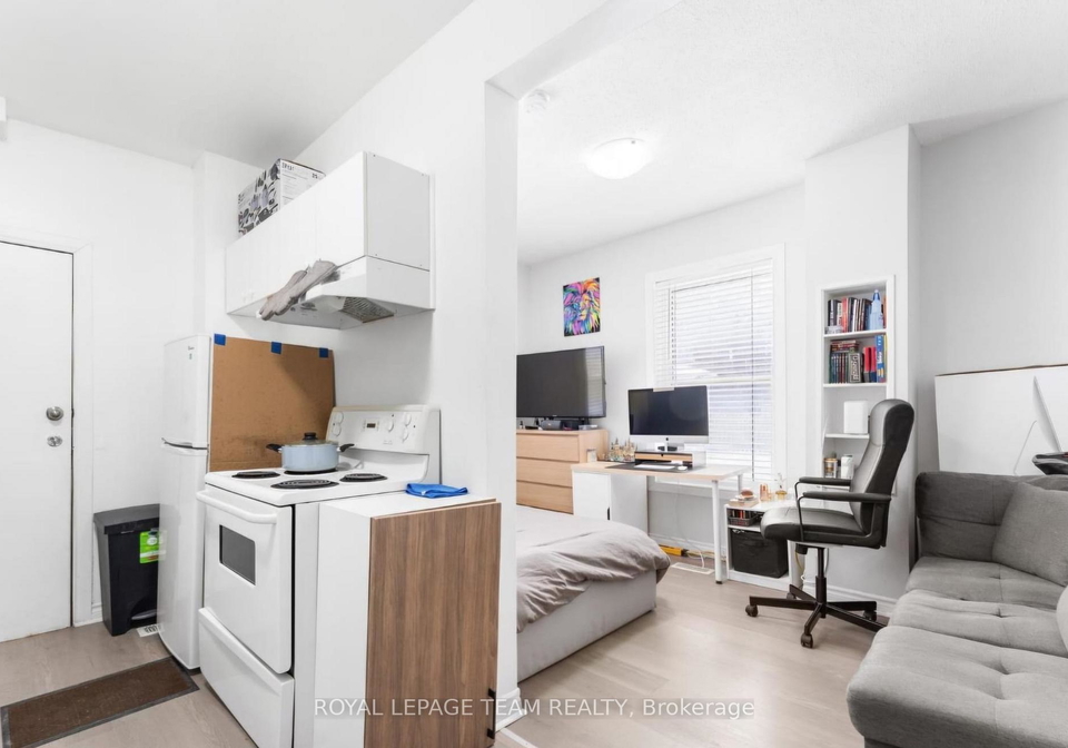 4-eccles-street-ottawa-ontario-x12983942