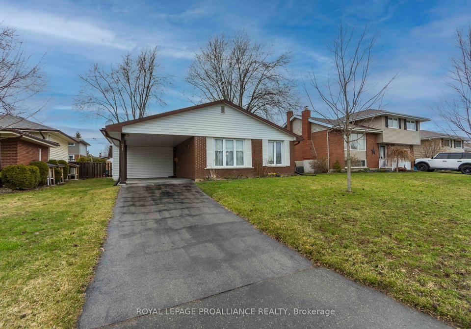 21-miron-road-quinte-west-ontario-x12984170