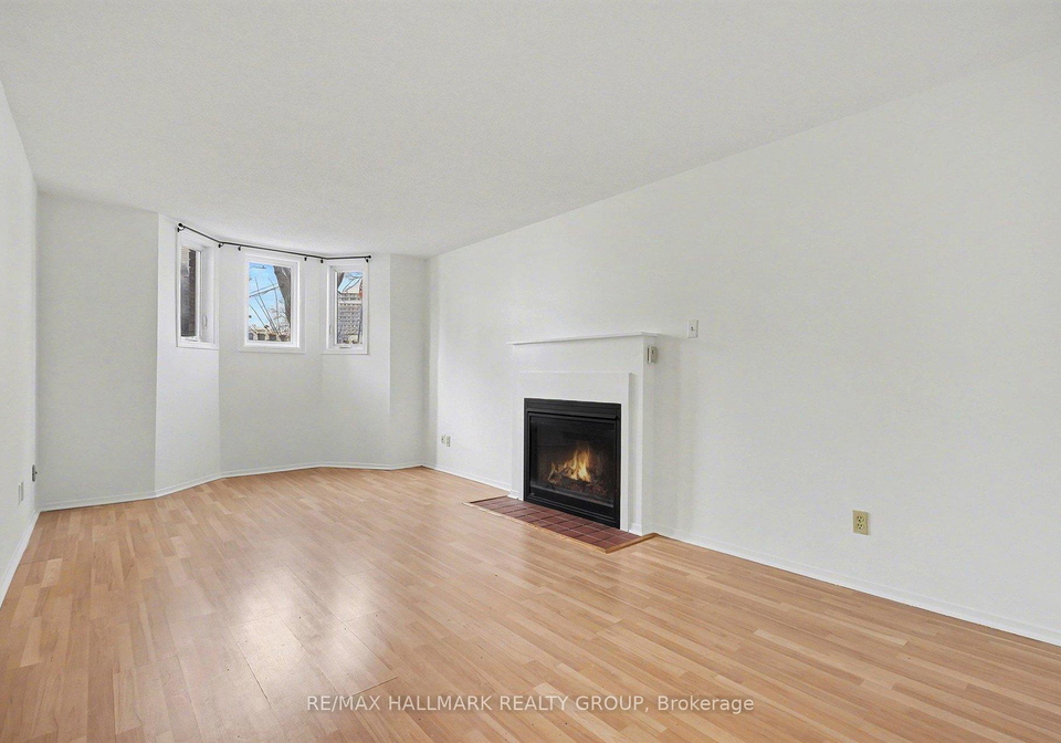 112-barrette-street-ottawa-ontario-x12984284