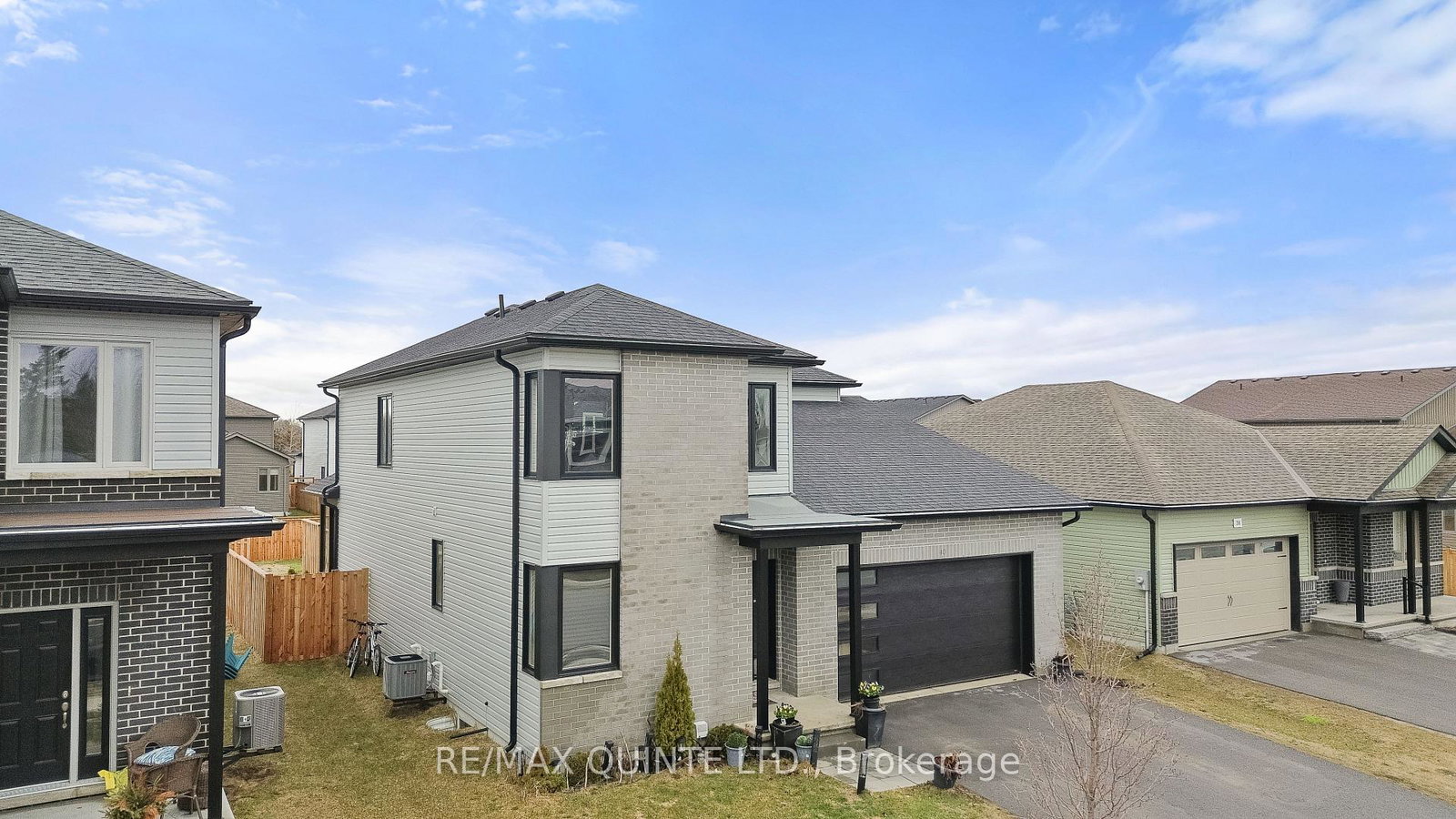 40-allen-street-prince-edward-county-ontario-x12984374