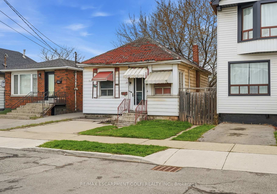 19-vansitmart-avenue-hamilton-ontario-x12984490
