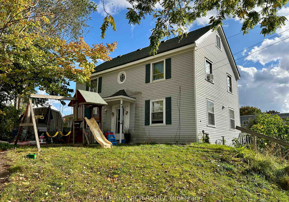 307-prince-lane-street-brockton-ontario-x12984632