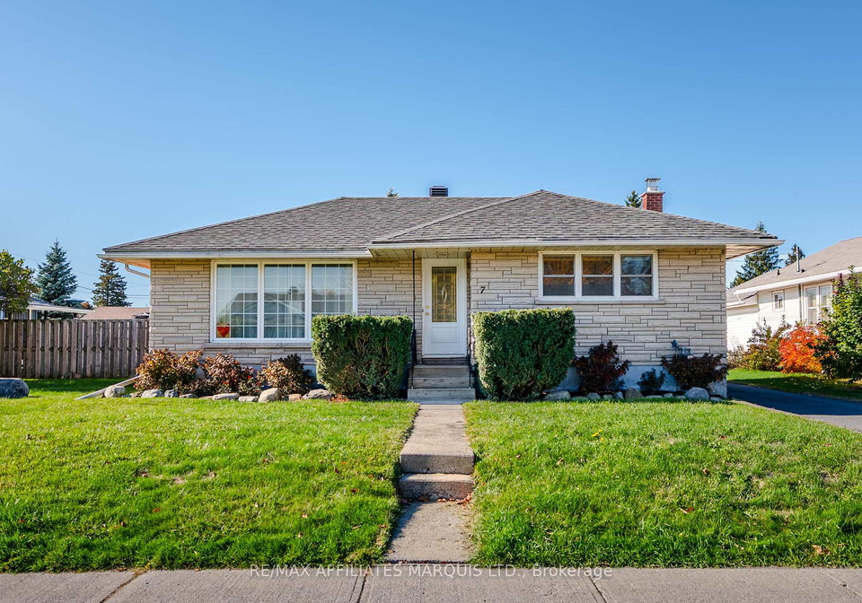7-farran-drive-south-stormont-ontario-x12984638