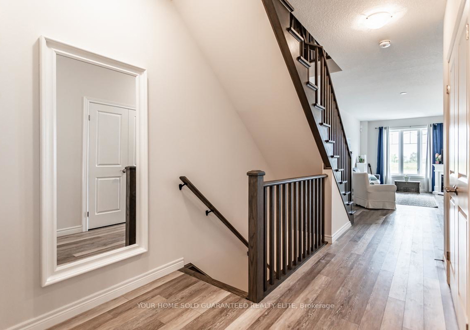 120-dunrobin-lane-grimsby-ontario-x12984722