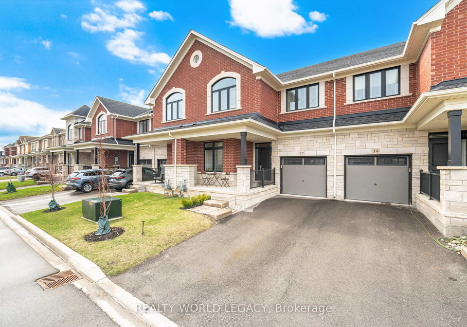 37-westfield-crescent-hamilton-ontario-x12984780