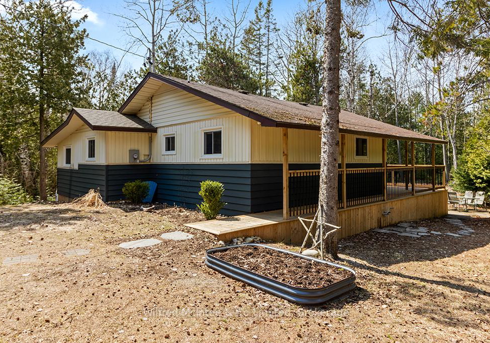 55-thompson-avenue-native-leased-lands-ontario-x12984866