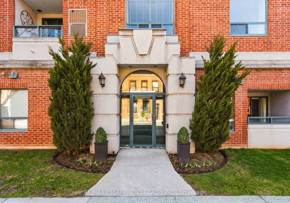 8-main-street-hamilton-ontario-x12984938