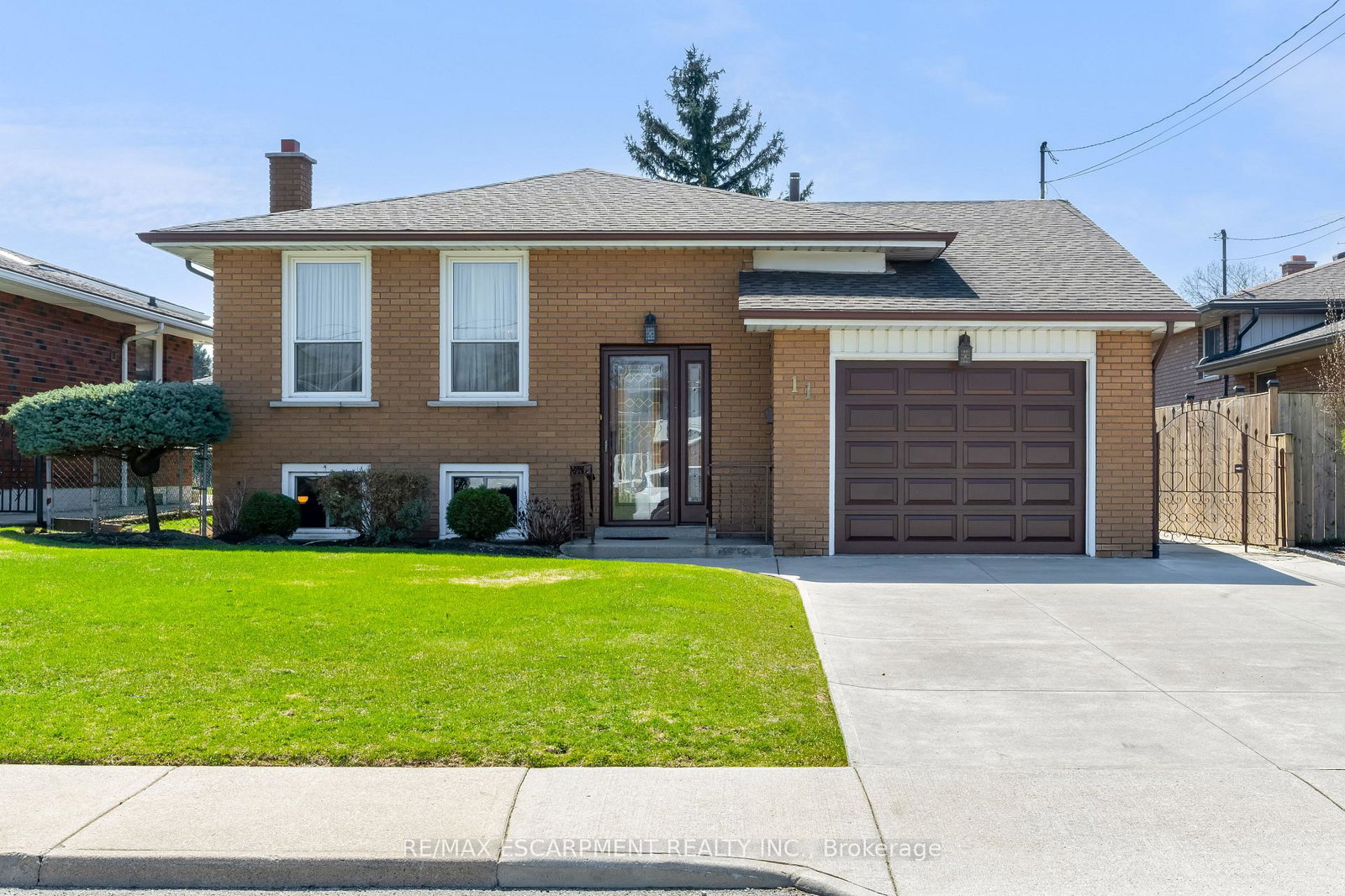 11-forest-hill-crescent-hamilton-ontario-x12985006