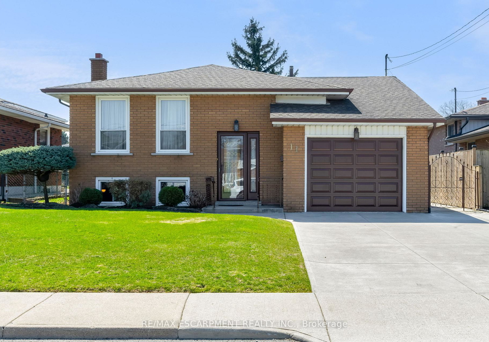 11-forest-hill-crescent-hamilton-ontario-x12985006