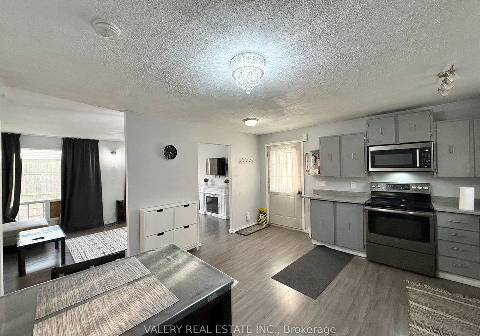 1180-heathfield-court-windsor-ontario-x12985064