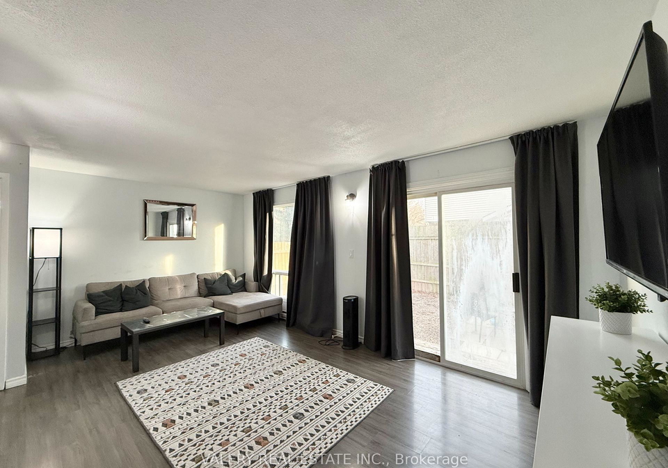 1180-heathfield-court-windsor-ontario-x12985064