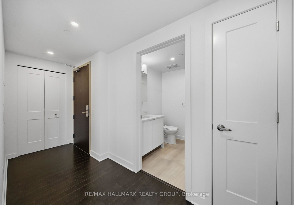 180-george-street-ottawa-ontario-x12985122